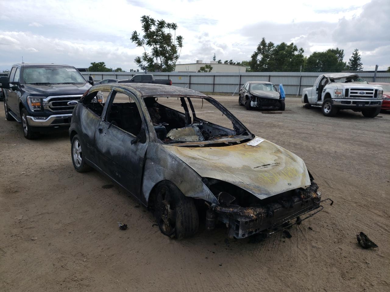 FORD FOCUS ZX3 2003 with VIN 3FAFP31323R127911 - Photo from auction