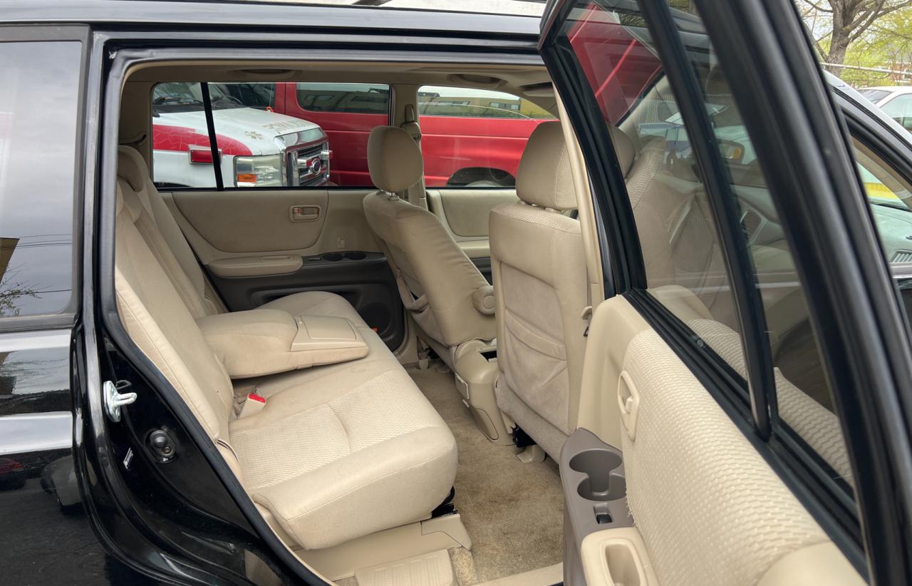 Photo 6 from auction – 2006 TOYOTA HIGHLANDER with VIN JTEEW21A360024479