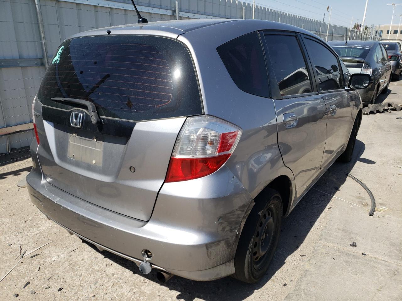 Photo 4 from auction – 2009 HONDA FIT with VIN JHMGE87249S008477