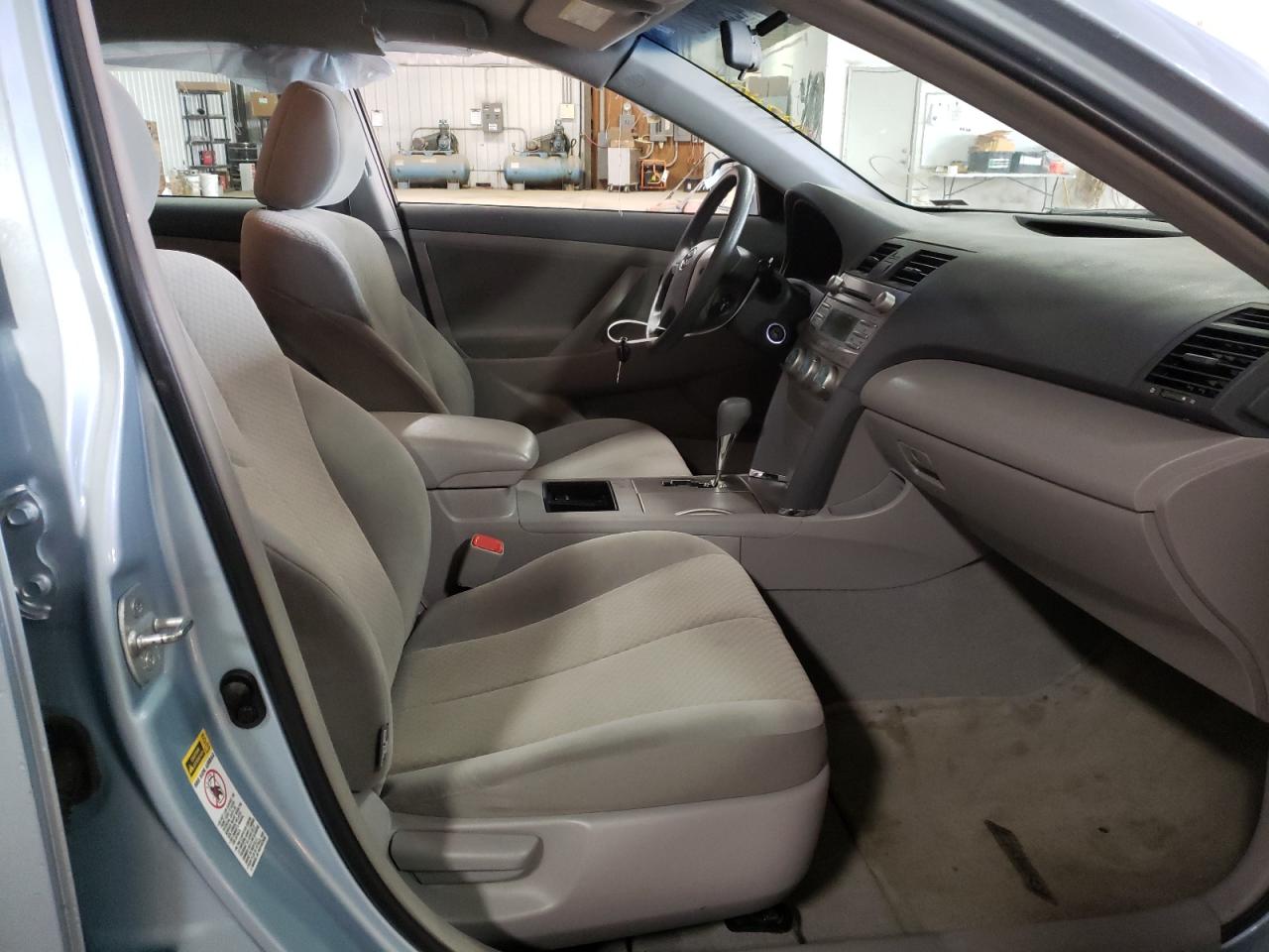 Photo 5 from auction – 2009 TOYOTA CAMRY BASE with VIN 4T4BE46K39R049775