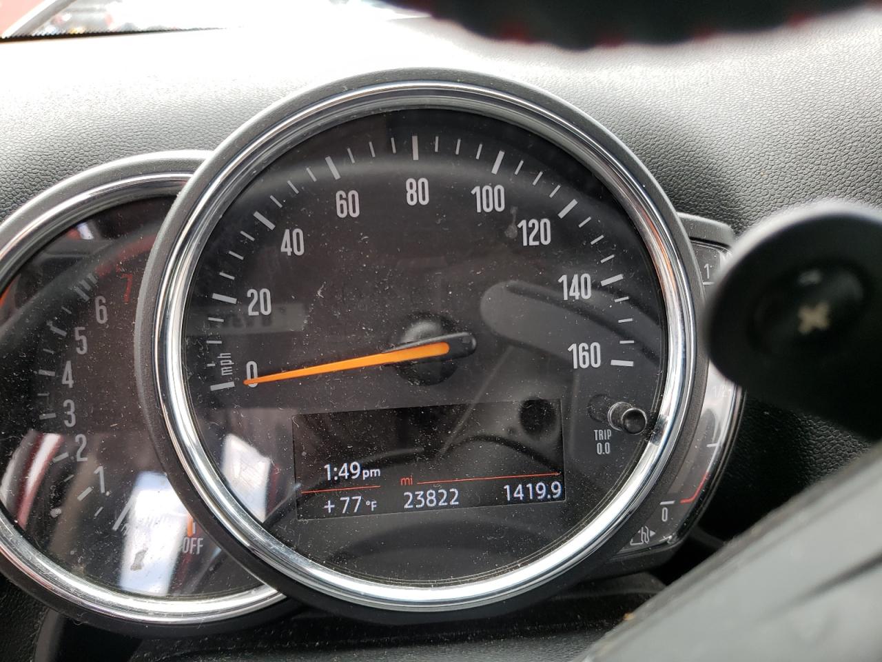Photo 8 from auction – 2019 MINI COOPER S C with VIN WMZYT3C51K3E96367
