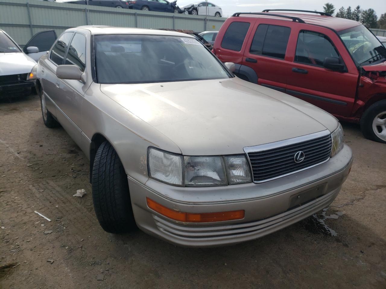 LEXUS LS 400 1993 with VIN JT8UF11EXP0171623 - Photo from auction