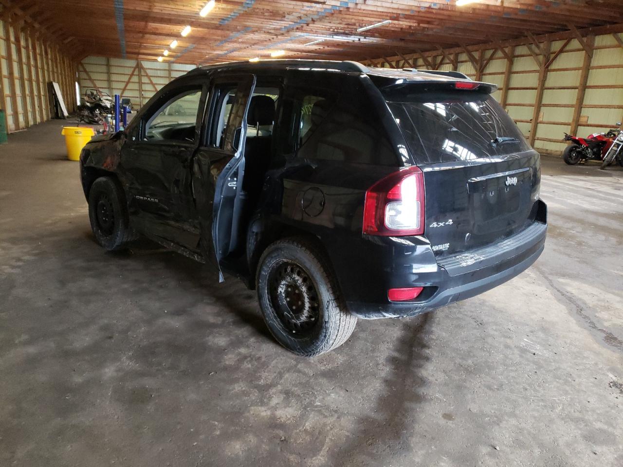 Photo 3 from auction – 2014 JEEP COMPASS SP with VIN 1C4NJDAB6ED568683