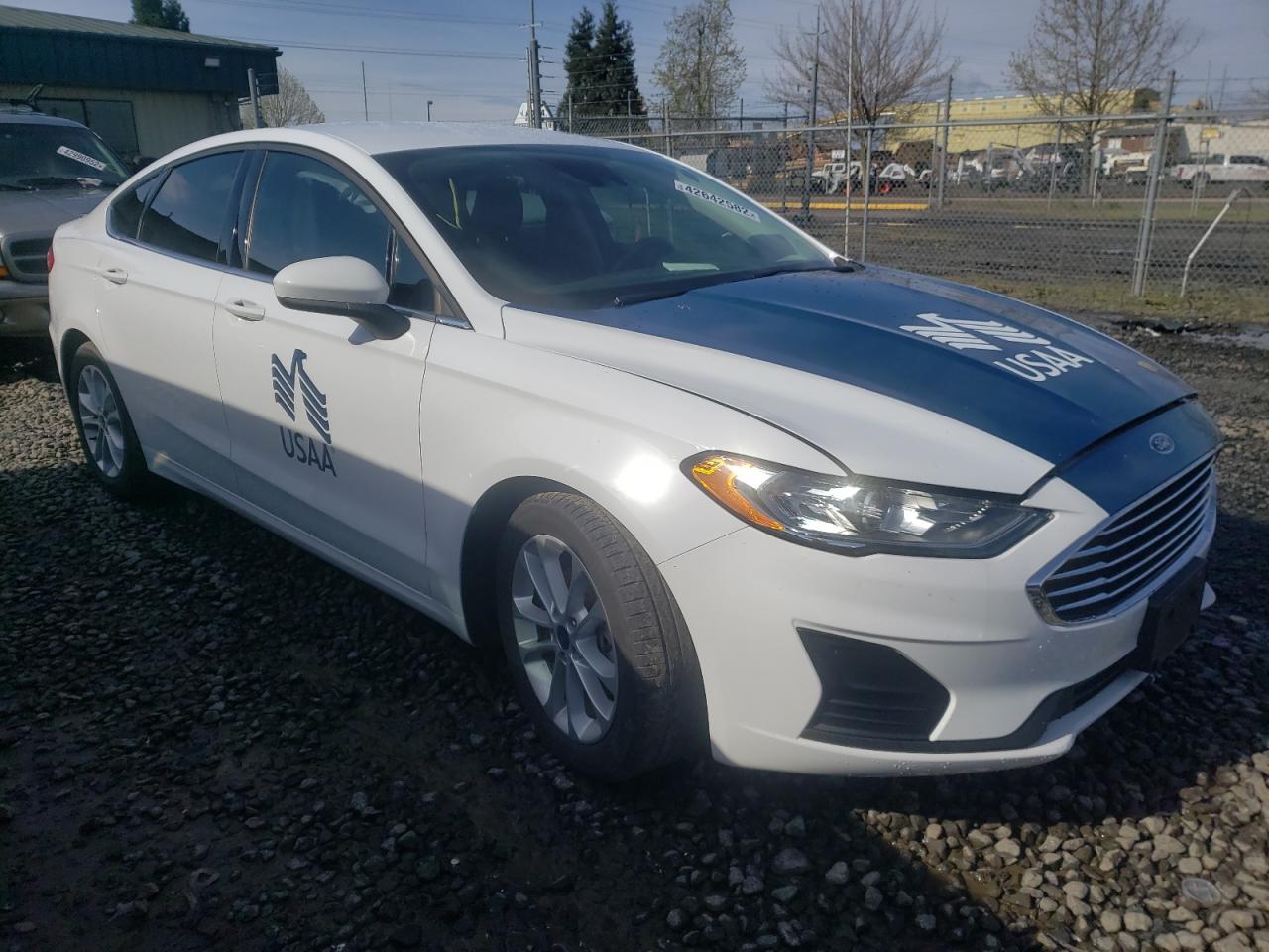 FORD FUSION SE 2019 with VIN 3FA6P0HD2KR238955 - Photo from auction