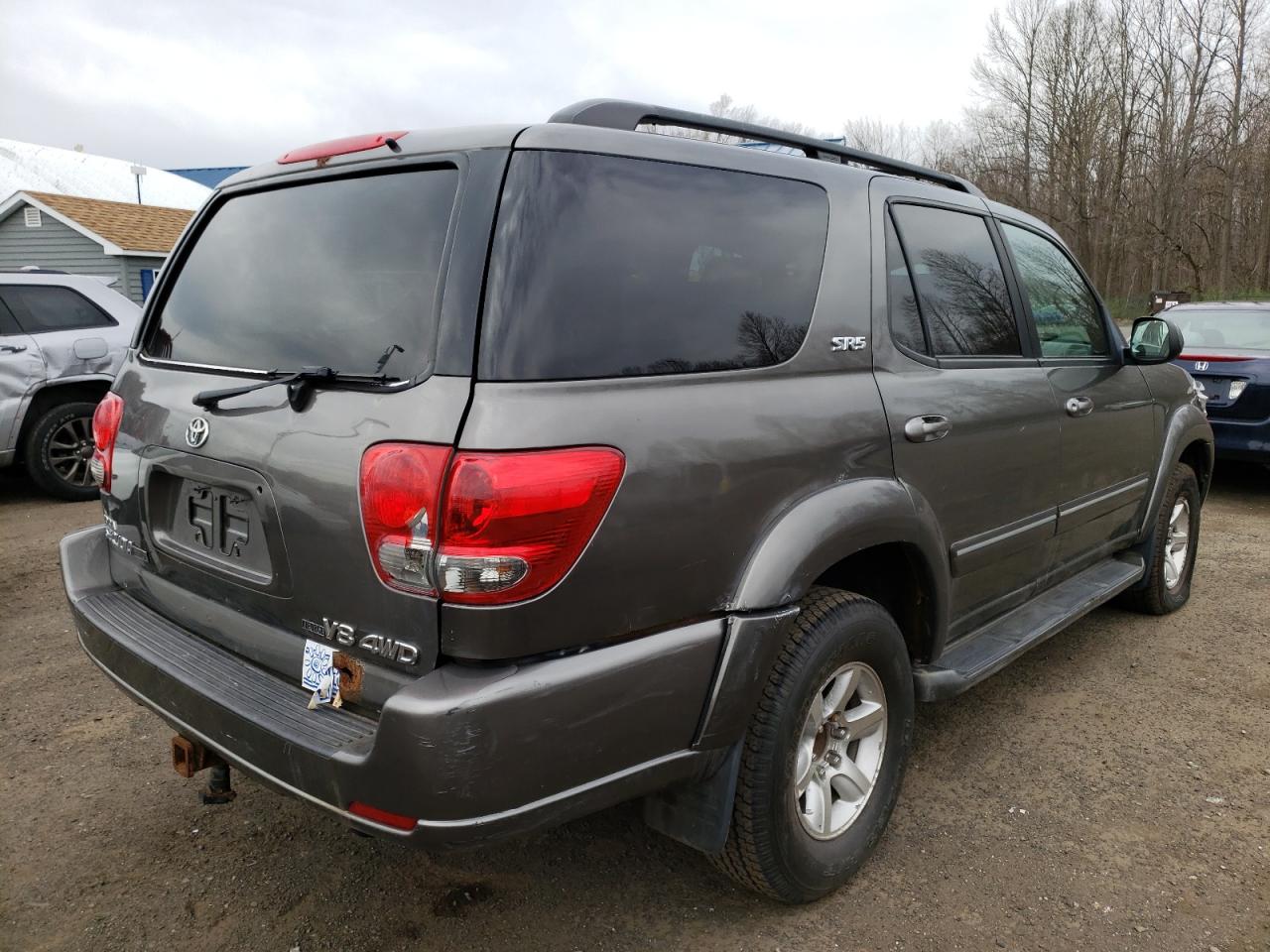 Photo 4 from auction – 2005 TOYOTA SEQUOIA SR with VIN 5TDBT44A95S245930