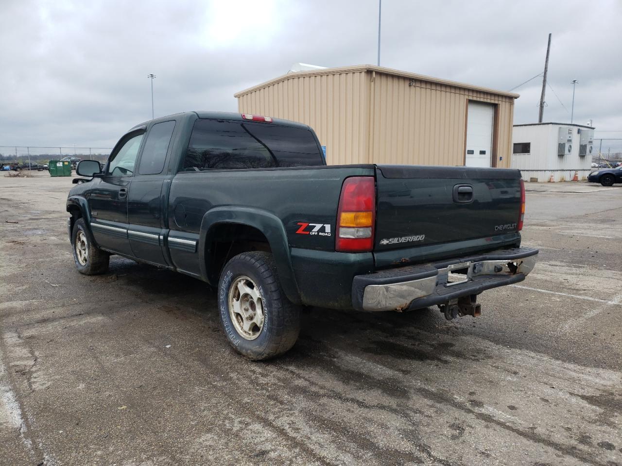 Photo 3 from auction – 2002 CHEVROLET SILVERADO with VIN 1GCEK19T62E231168