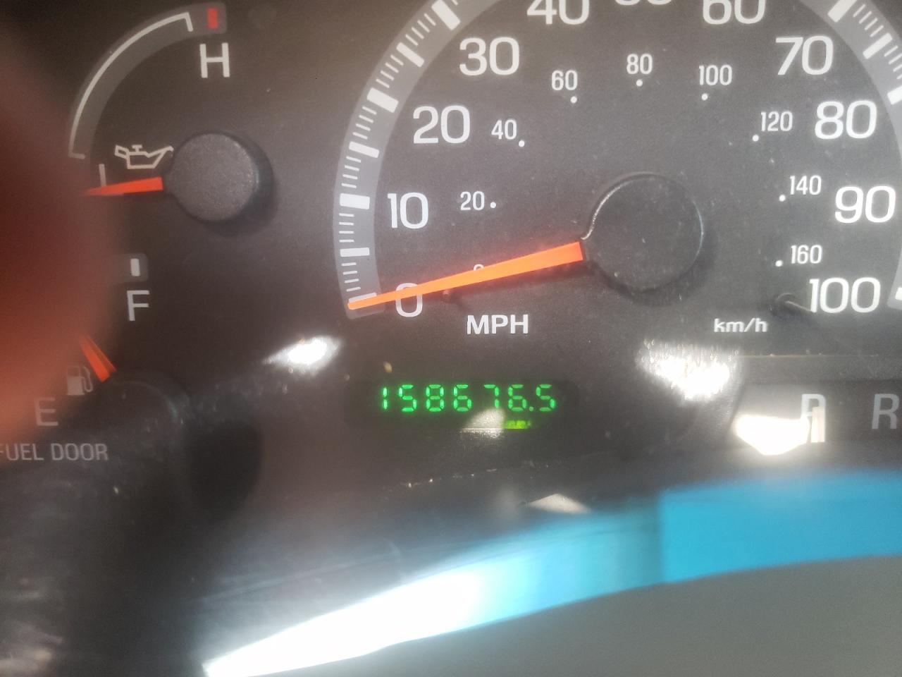 Photo 8 from auction – 2002 FORD F-150 with VIN 1FTRX17W92NA95442