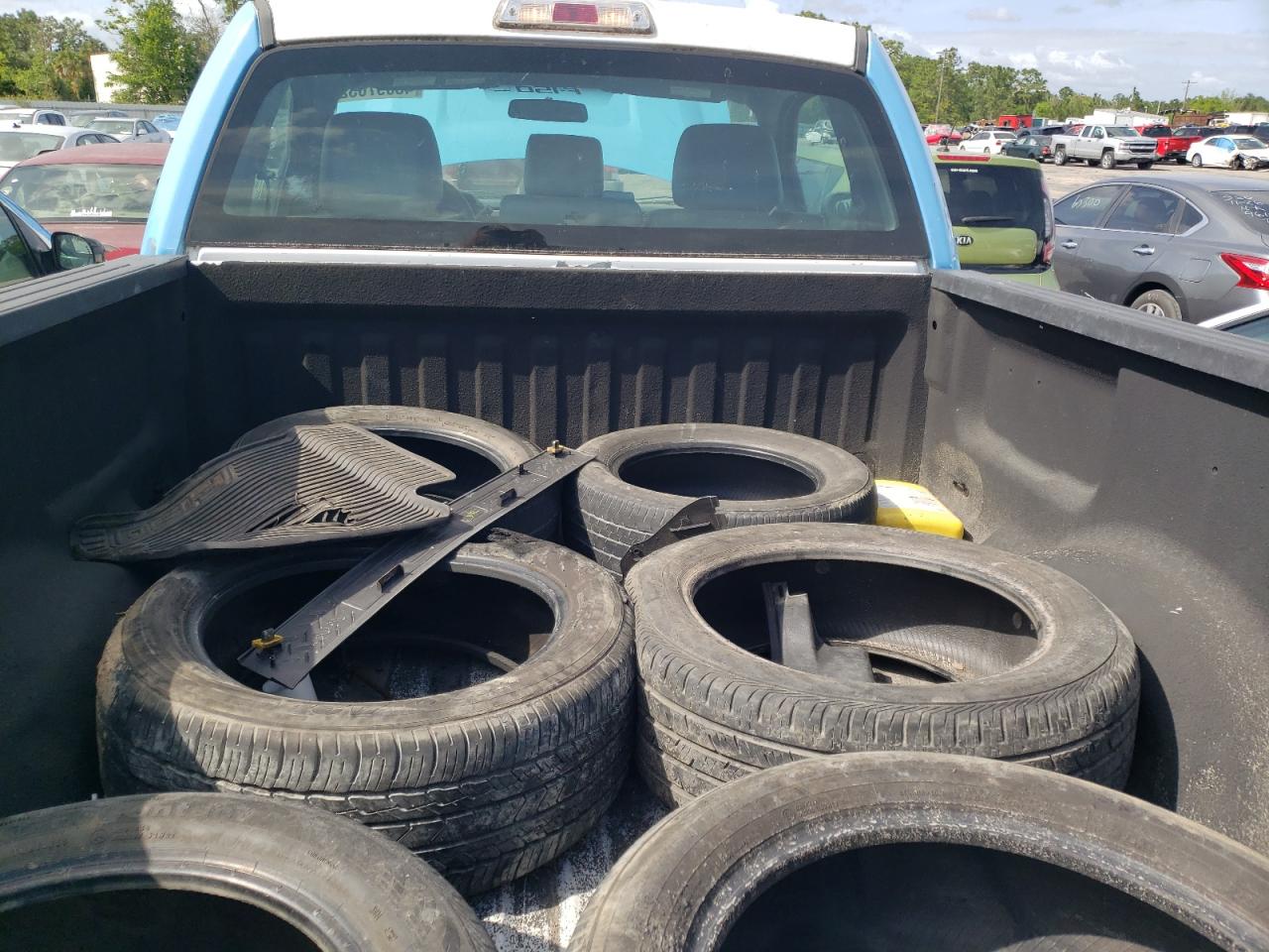 Photo 6 from auction – 2011 FORD F150 with VIN 1FTMF1EFXBKD62492