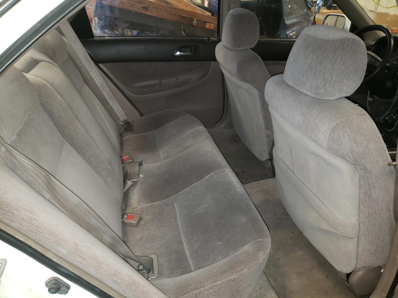 Photo 6 from auction – 1995 HONDA ACCORD LX with VIN JHMCD5538SC042062