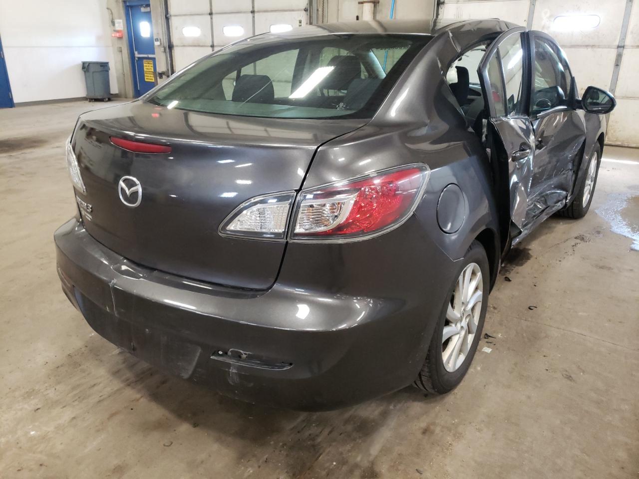 Photo 4 from auction – 2012 MAZDA 3 I with VIN JM1BL1VF1C1510553
