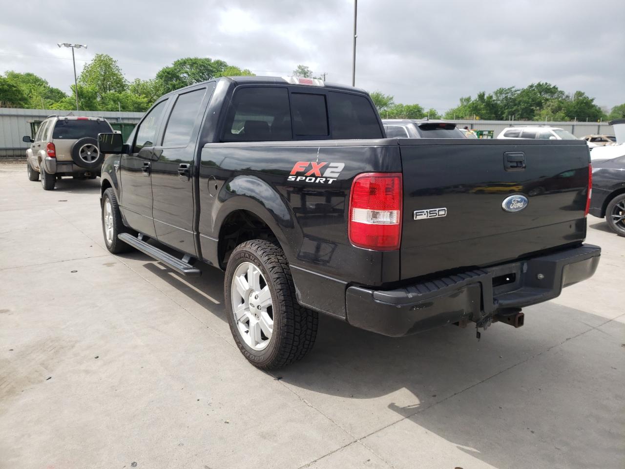 Photo 3 from auction – 2007 FORD F150 SUPER with VIN 1FTPW12VX7KB55021