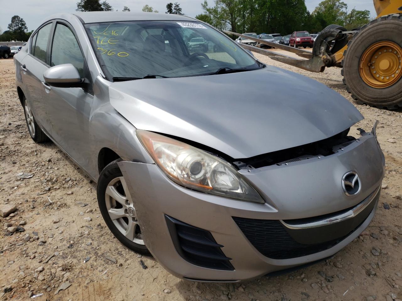 MAZDA 3 I 2010 with VIN JM1BL1SF2A1143955 - Photo from auction