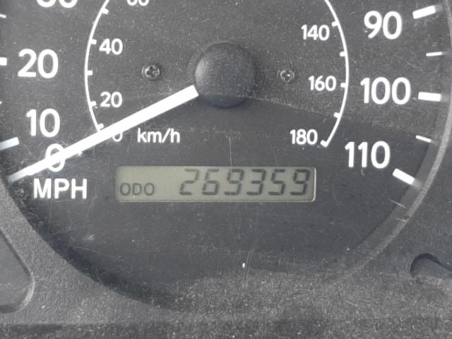 Photo 8 from auction – 2002 TOYOTA COROLLA CE with VIN 1NXBR12E52Z625935