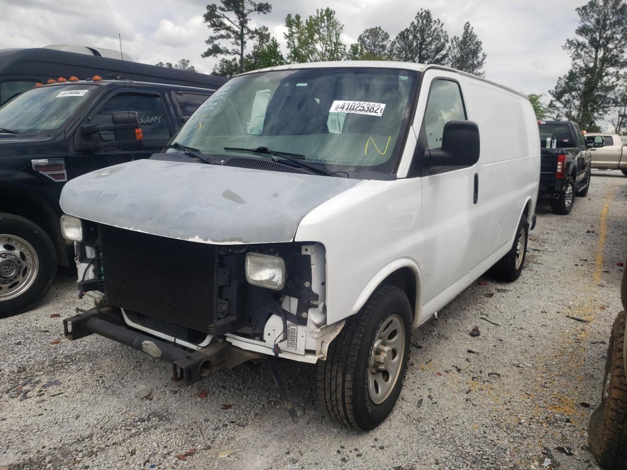 Photo 2 from auction – 2010 CHEVROLET EXPRESS G1 with VIN 1GCUGAD48A1109950