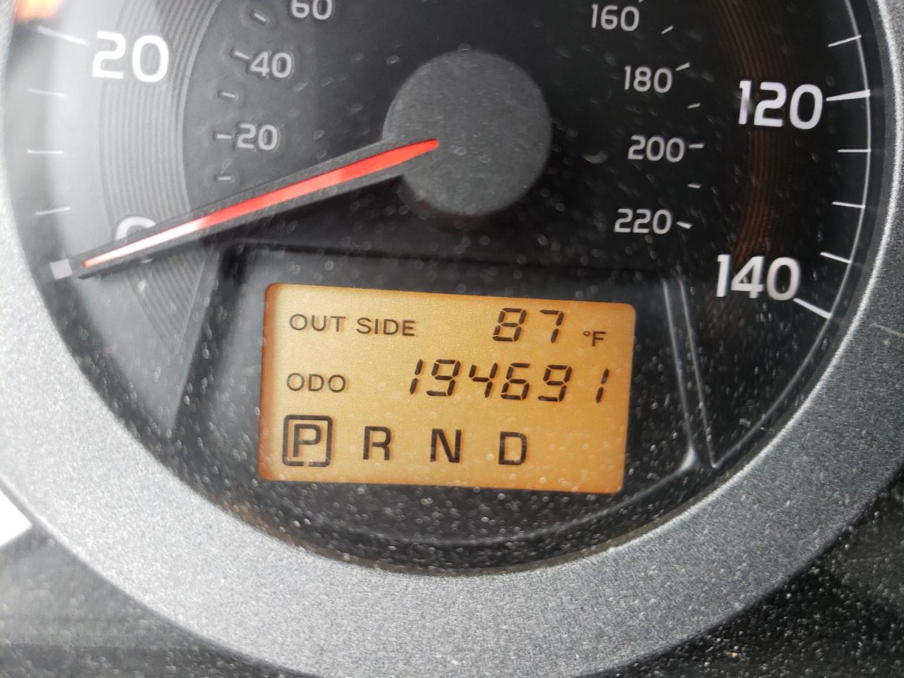 Photo 8 from auction – 2007 TOYOTA RAV4 with VIN JTMZD33V876046476