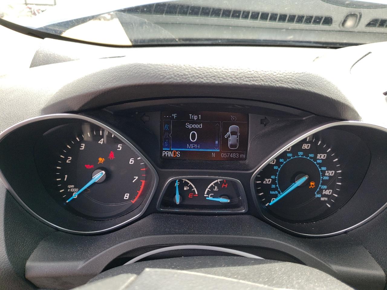 Photo 8 from auction – 2016 FORD ESCAPE SE with VIN 1FMCU9G96GUA39992