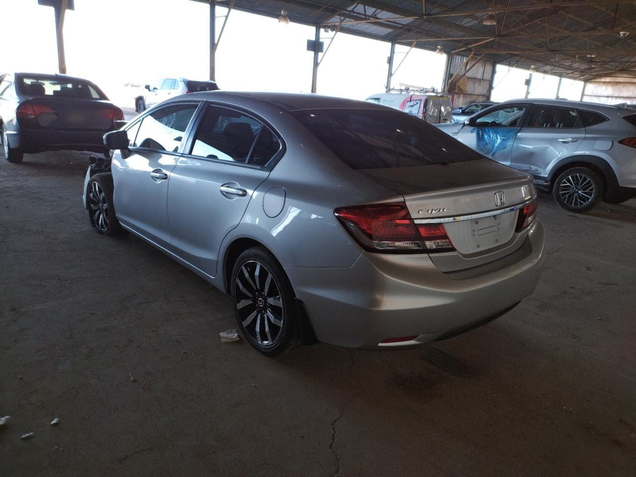 Photo 3 from auction – 2015 HONDA CIVIC EXL with VIN 19XFB2F9XFE090022