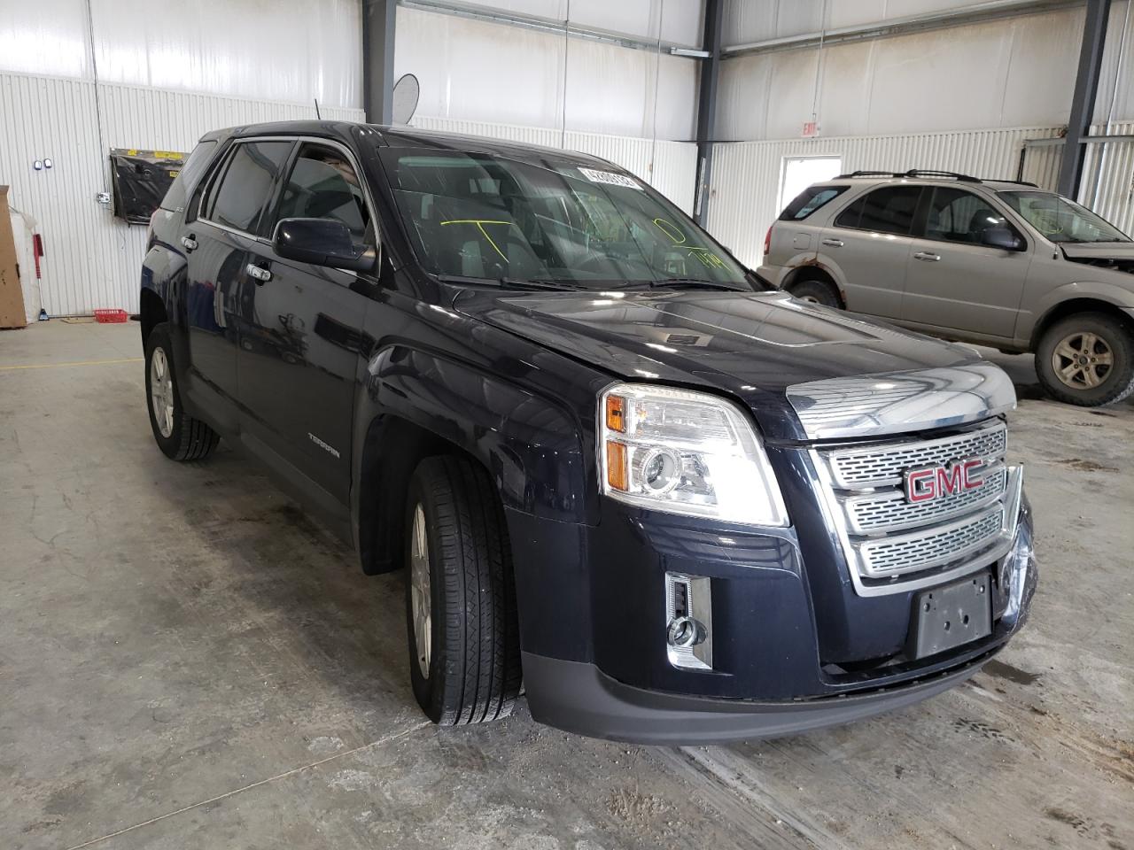 GMC TERRAIN SL 2015 with VIN 2GKALMEK7F6217479 - Photo from auction