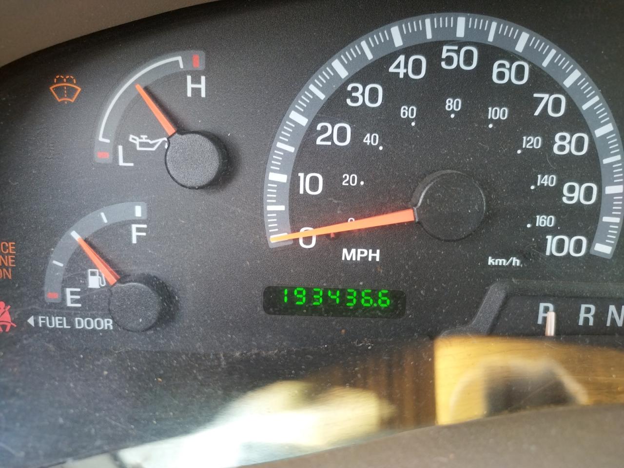 Photo 8 from auction – 2002 FORD EXPEDITION with VIN 1FMRU17WX2LA71232