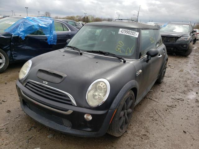 Photo 2 from auction – 2005 MINI COOPER S with VIN WMWRE335X5TG98947