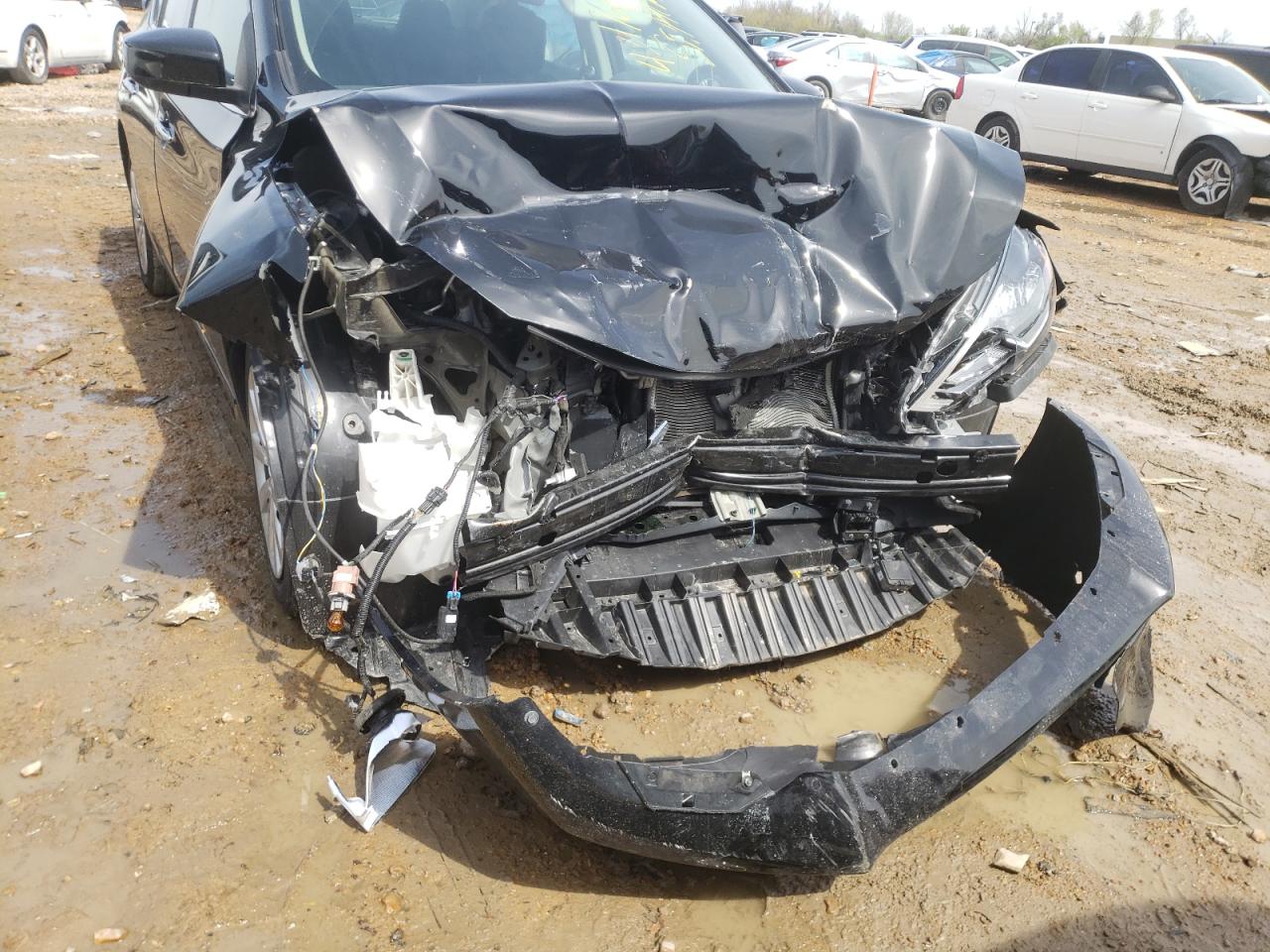 Photo 9 from auction – 2019 NISSAN SENTRA with VIN 3N1AB7AP7KY431045