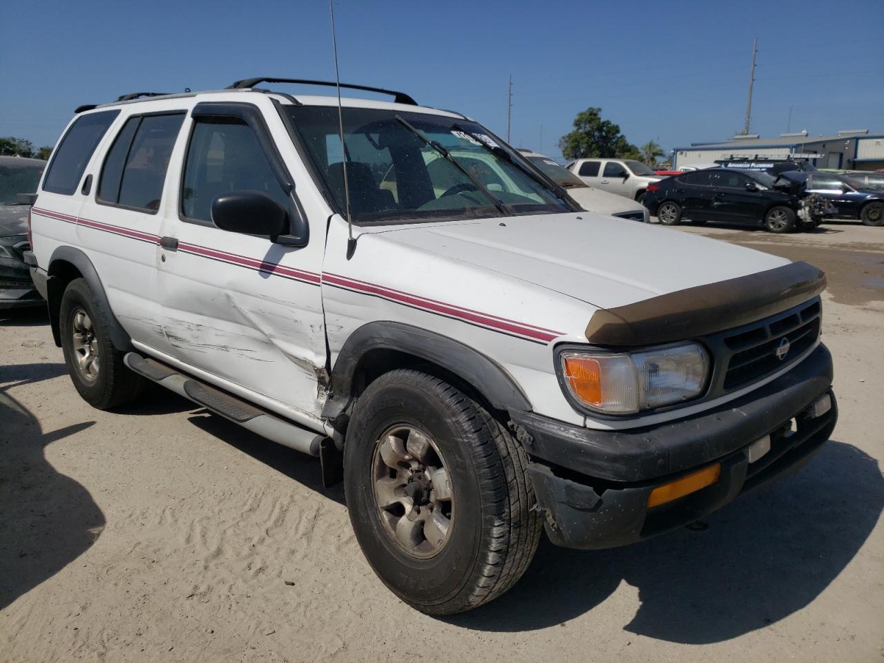 Photo 1 from auction – 1996 NISSAN PATHFINDER with VIN JN8AR05YXTW025518
