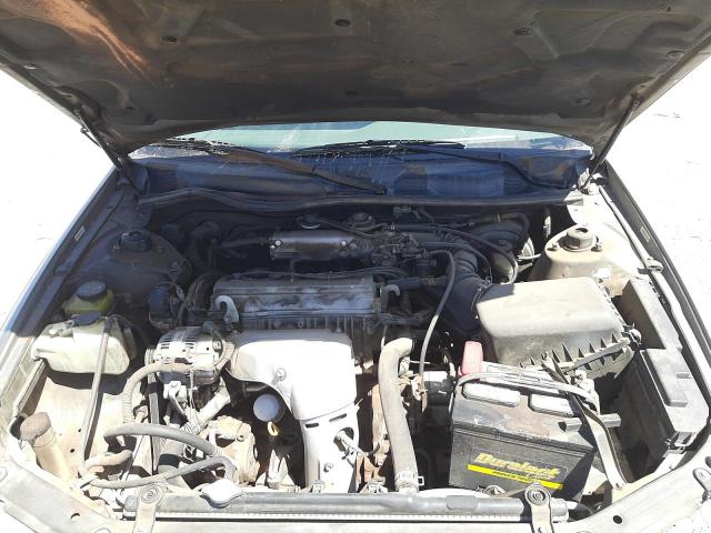 Photo 7 from auction – 2001 TOYOTA CAMRY CE with VIN 4T1BG22K61U044184