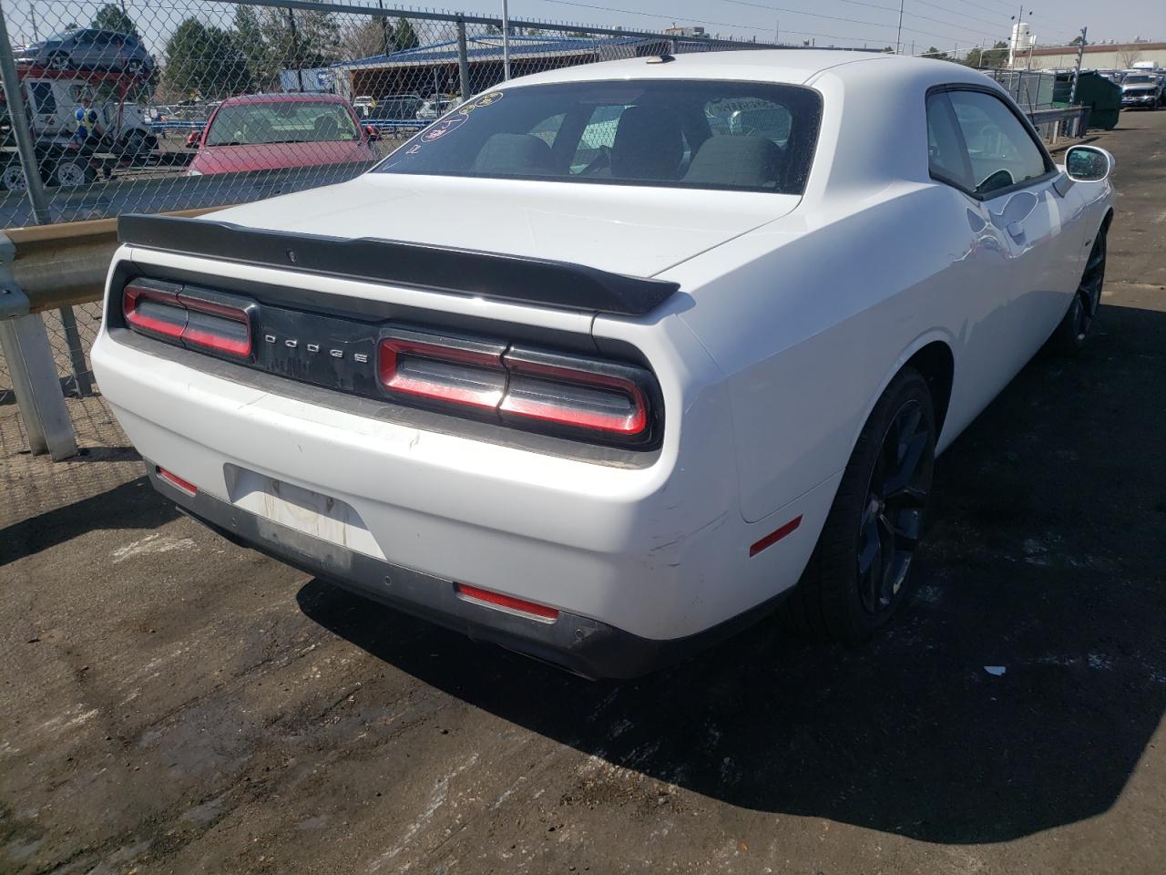 Photo 4 from auction – 2019 DODGE CHALLENGER with VIN 2C3CDZBT1KH655395