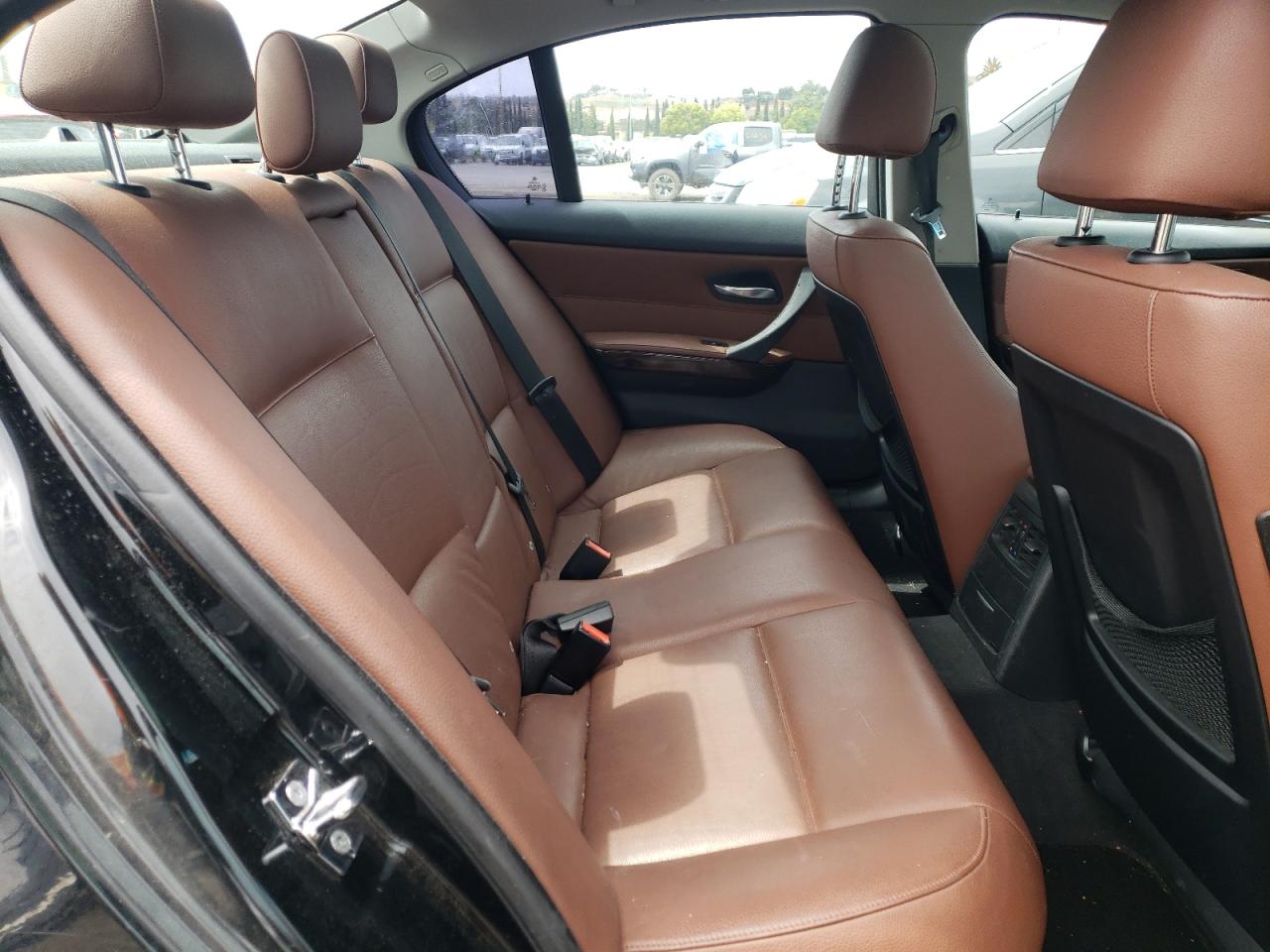 Photo 6 from auction – 2007 BMW 328 I SULE with VIN WBAVC53527FZ78974