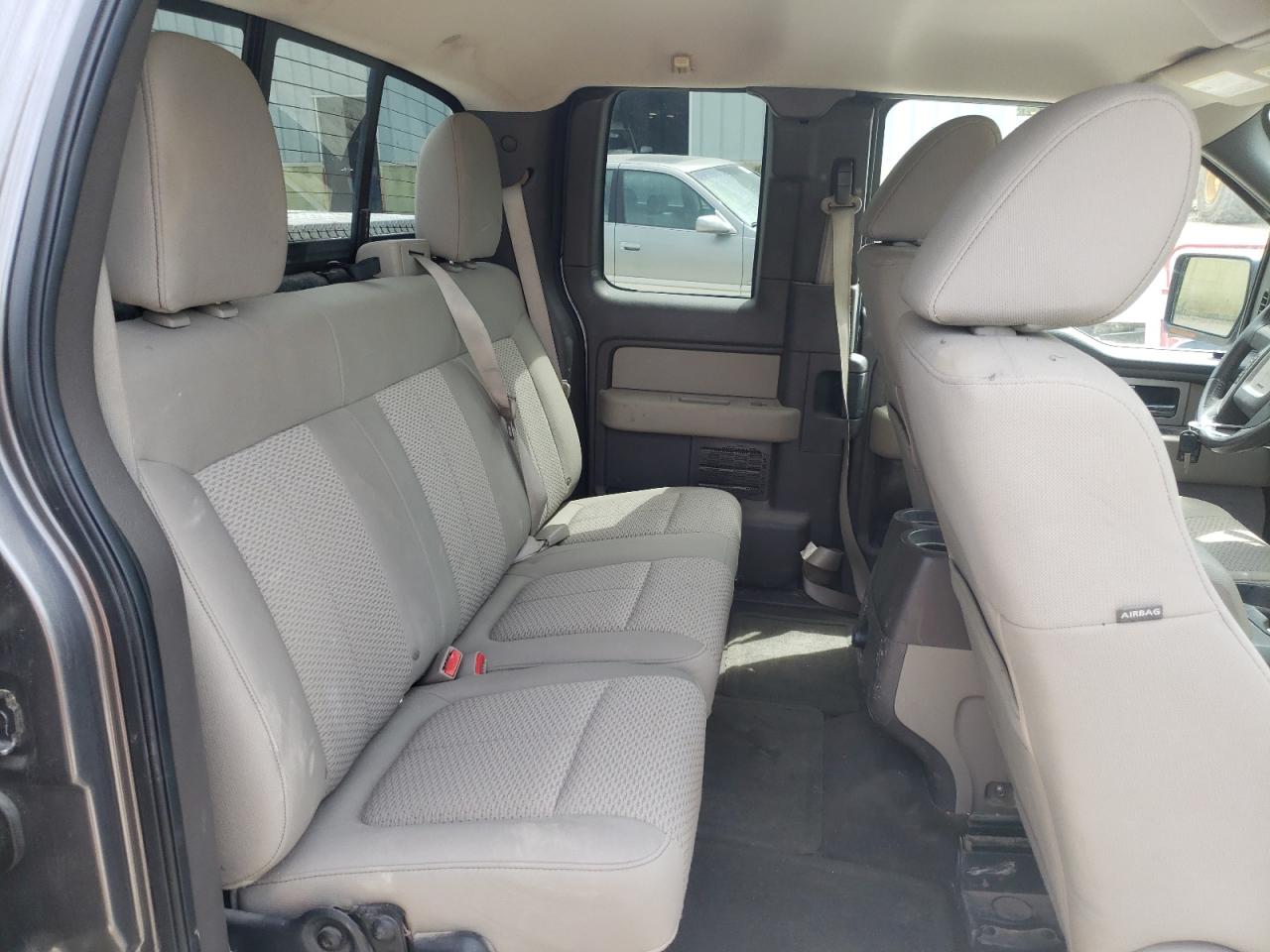 Photo 6 from auction – 2010 FORD F150 SUPER with VIN 1FTFX1EV8AFA95521