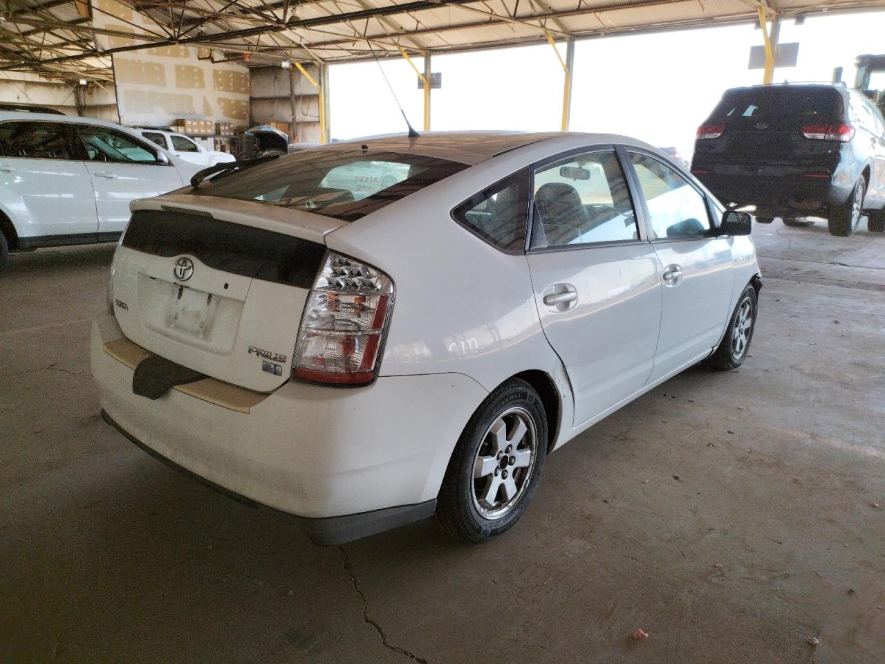 Photo 4 from auction – 2009 TOYOTA PRIUS with VIN JTDKB20U797866090