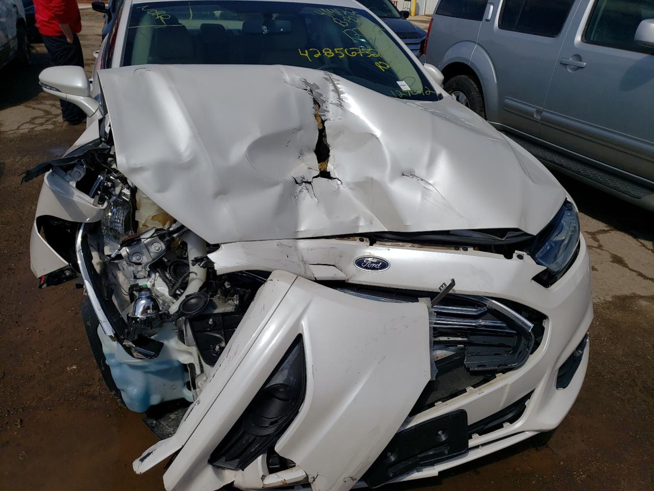 Photo 9 from auction – 2014 FORD FUSION SE with VIN 3FA6P0LU9ER127072