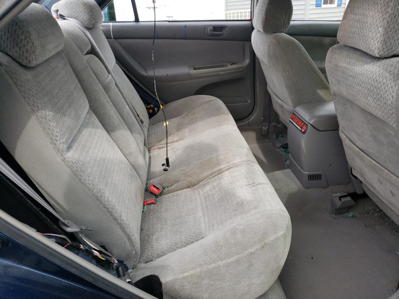 Photo 6 from auction – 2002 TOYOTA CAMRY LE with VIN 4T1BE32K72U509911