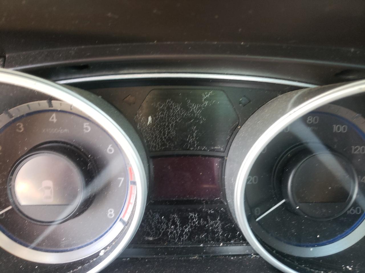 Photo 8 from auction – 2011 HYUNDAI SONATA GLS with VIN 5NPEB4AC8BH211372