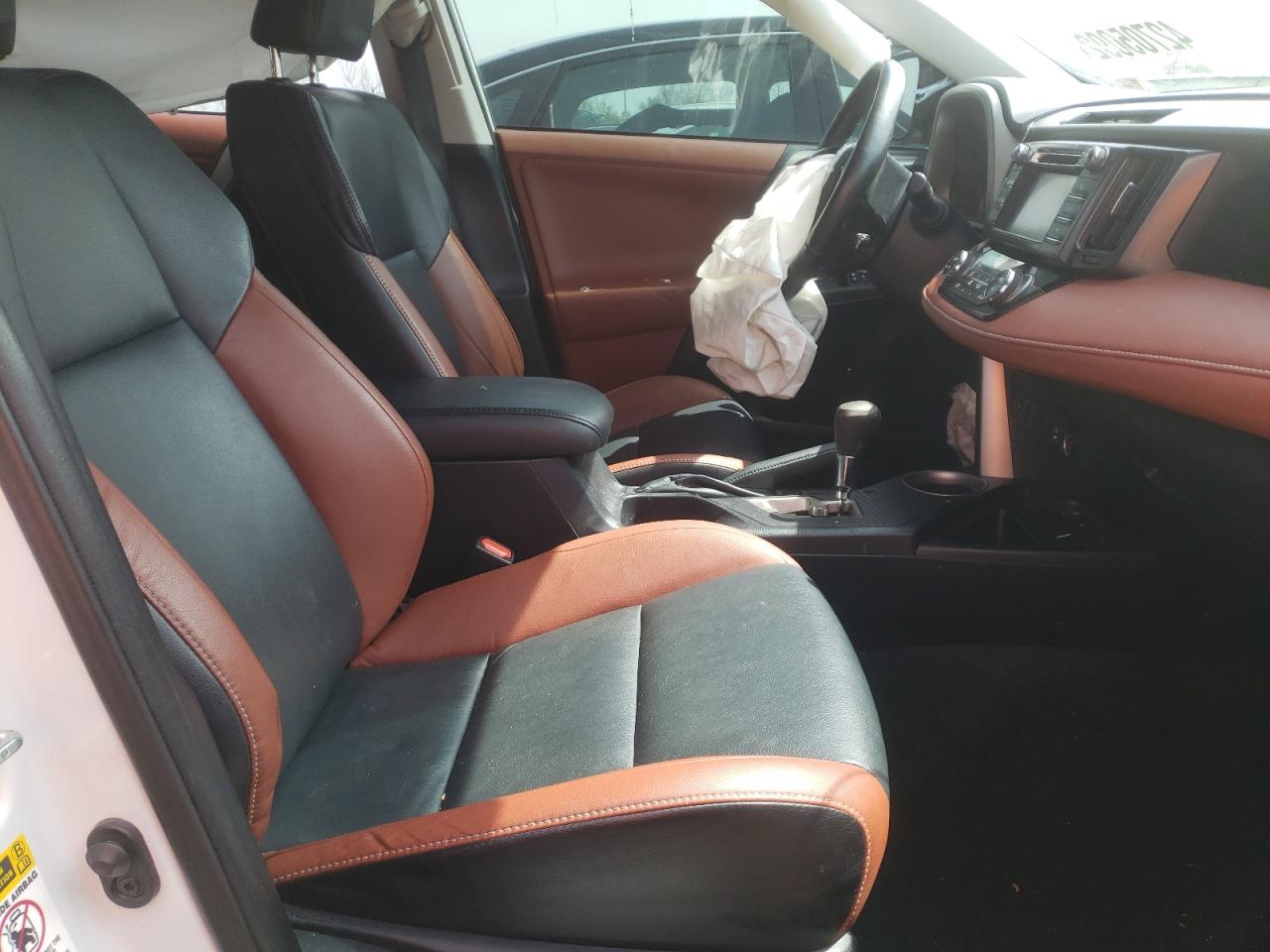 Photo 5 from auction – 2013 TOYOTA RAV4 LIMIT with VIN 2T3DFREV5DW071950