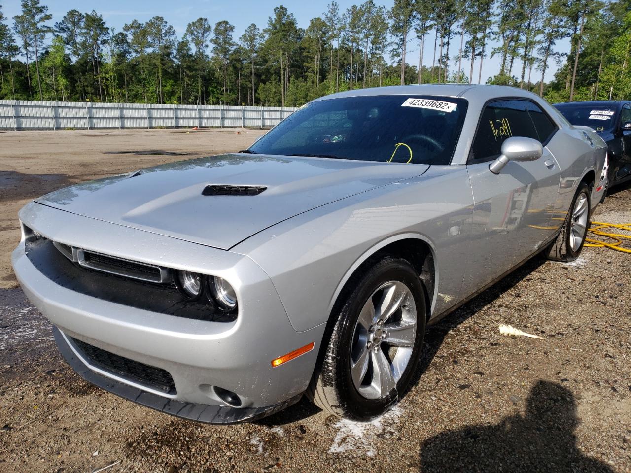 Photo 2 from auction – 2021 DODGE CHALLENGER with VIN 2C3CDZAG3MH552678
