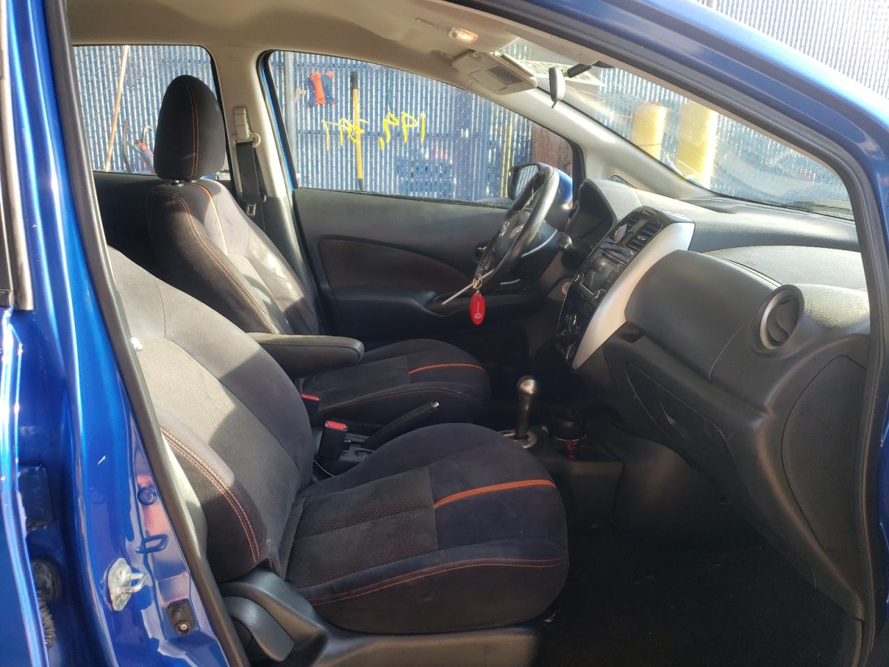 Photo 5 from auction – 2015 NISSAN VERSA NOTE with VIN 3N1CE2CP3FL435726