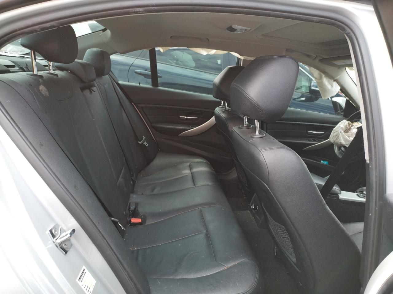 Photo 6 from auction – 2012 BMW 328 I SULE with VIN WBA3C1C51CF434363