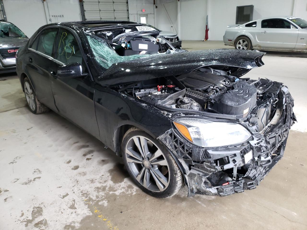 Photo 1 from auction – 2015 MERCEDES-BENZ E 350 4MAT with VIN WDDHF8JB0FB104622