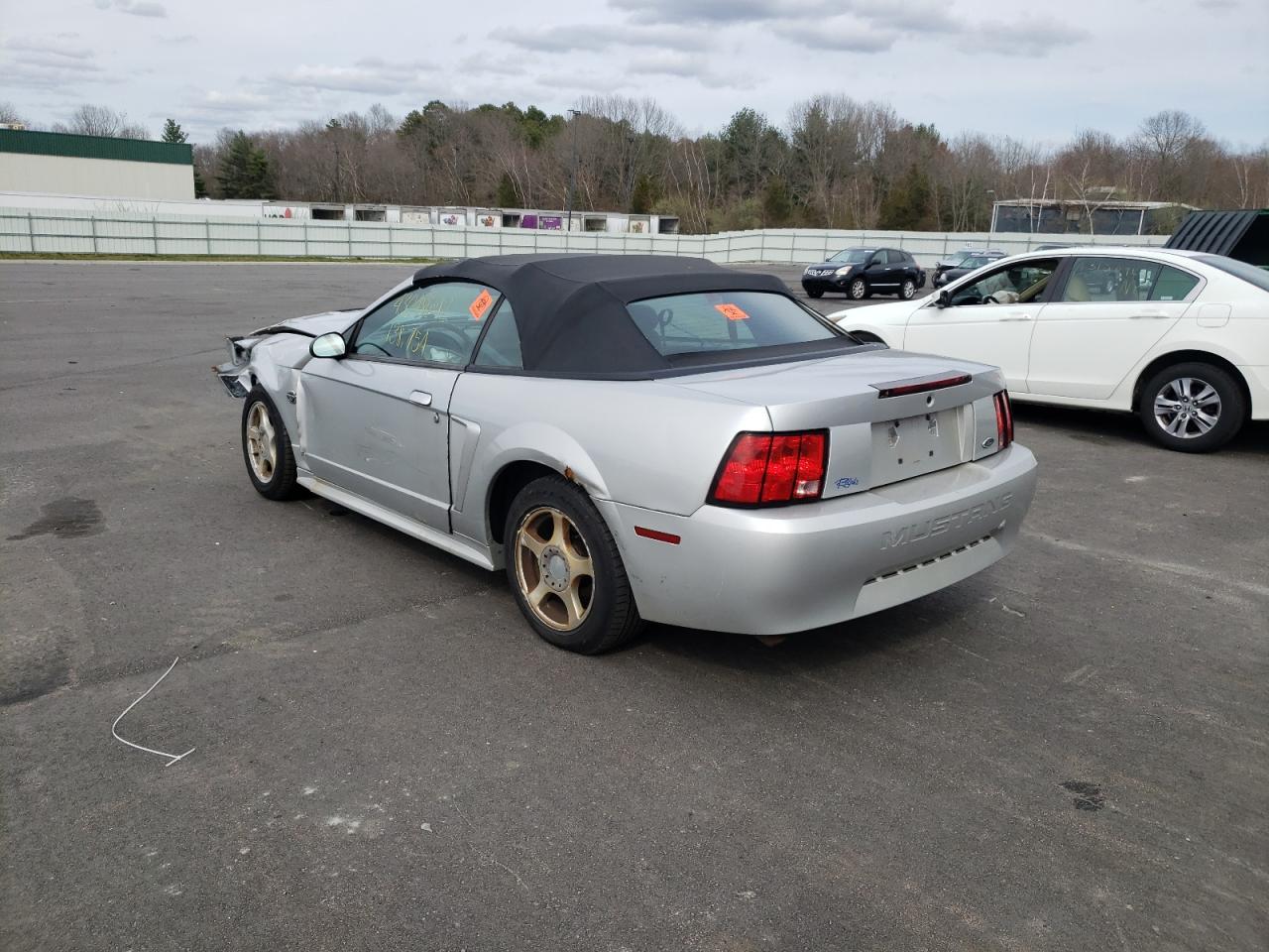 Photo 3 from auction – 2004 FORD MUSTANG with VIN 1FAFP44604F235101