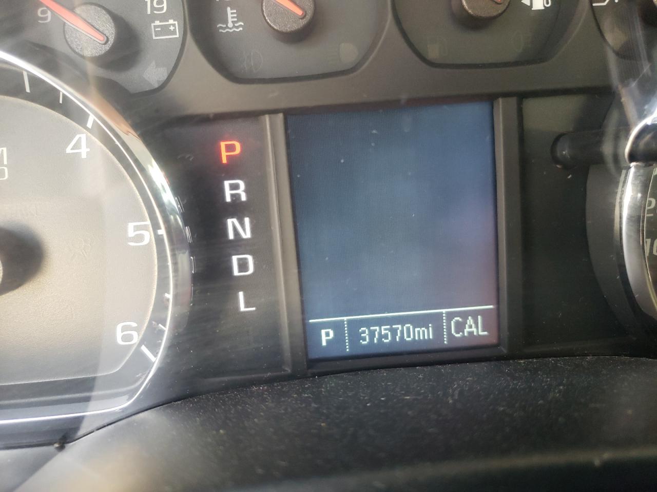 Photo 8 from auction – 2018 CHEVROLET SILVERADO with VIN 3GCPCPEC0JG572734