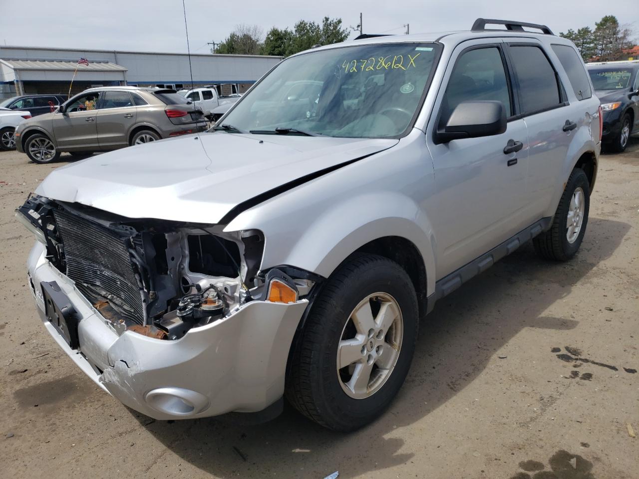 Photo 2 from auction – 2012 FORD ESCAPE XLT with VIN 1FMCU9DG0CKA12103