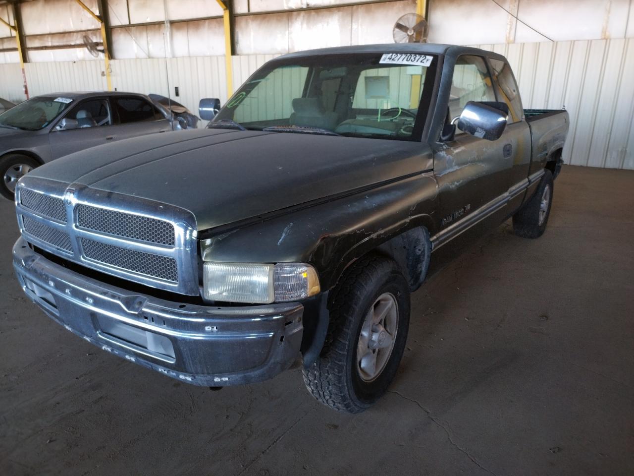Photo 2 from auction – 1997 DODGE RAM 1500 with VIN 3B7HC13Z6VM584399