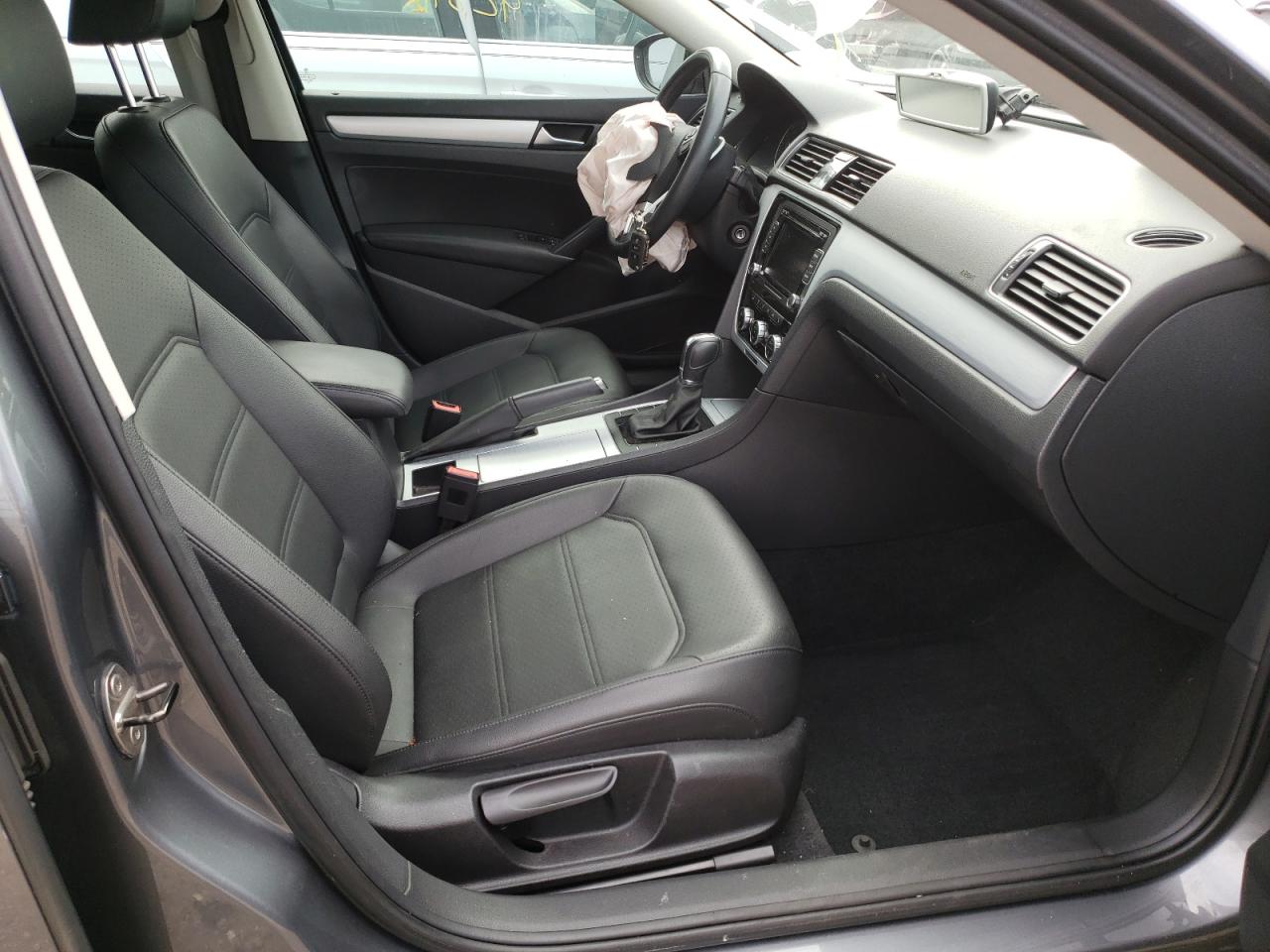 Photo 5 from auction – 2012 VOLKSWAGEN PASSAT SE with VIN 1VWBN7A3XCC011616