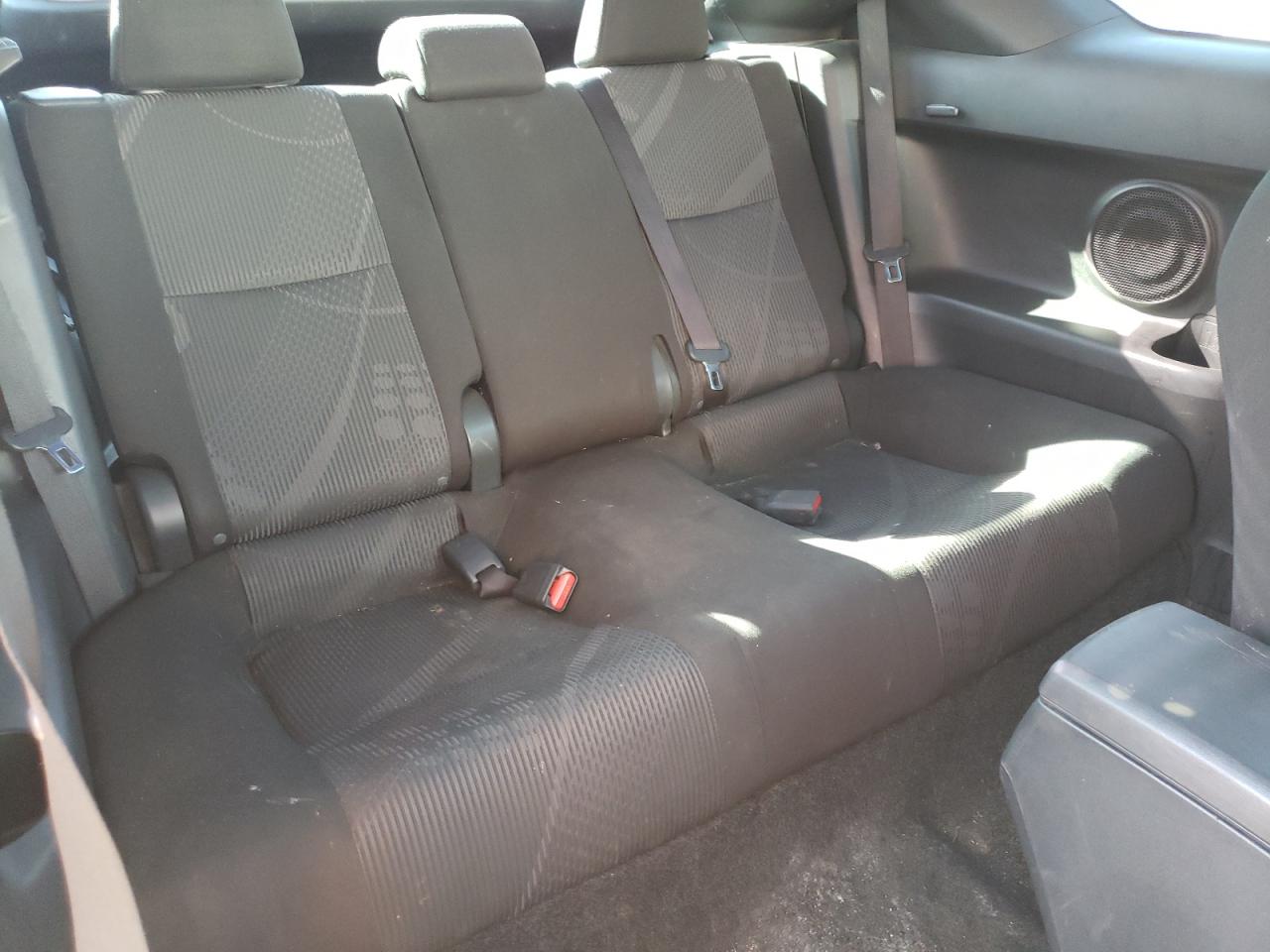 Photo 6 from auction – 2013 TOYOTA SCION TC with VIN JTKJF5C71D3046538