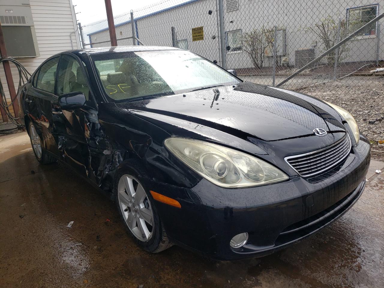 LEXUS ES 330 2005 with VIN JTHBA30G455092856 - Photo from auction