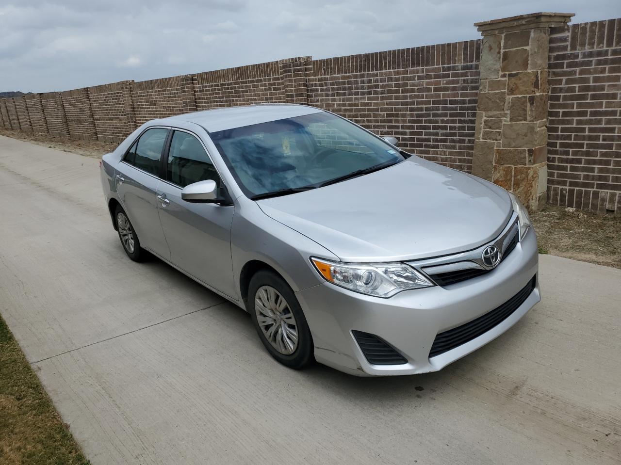 TOYOTA CAMRY L 2014 with VIN 4T4BF1FK7ER418756 - Photo from auction
