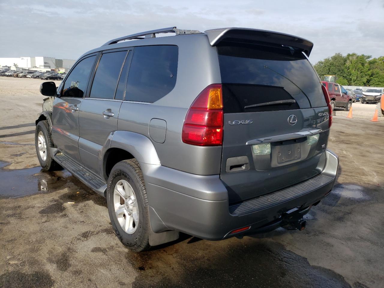 Photo 3 from auction – 2003 LEXUS GX 470 with VIN JTJBT20X030014605