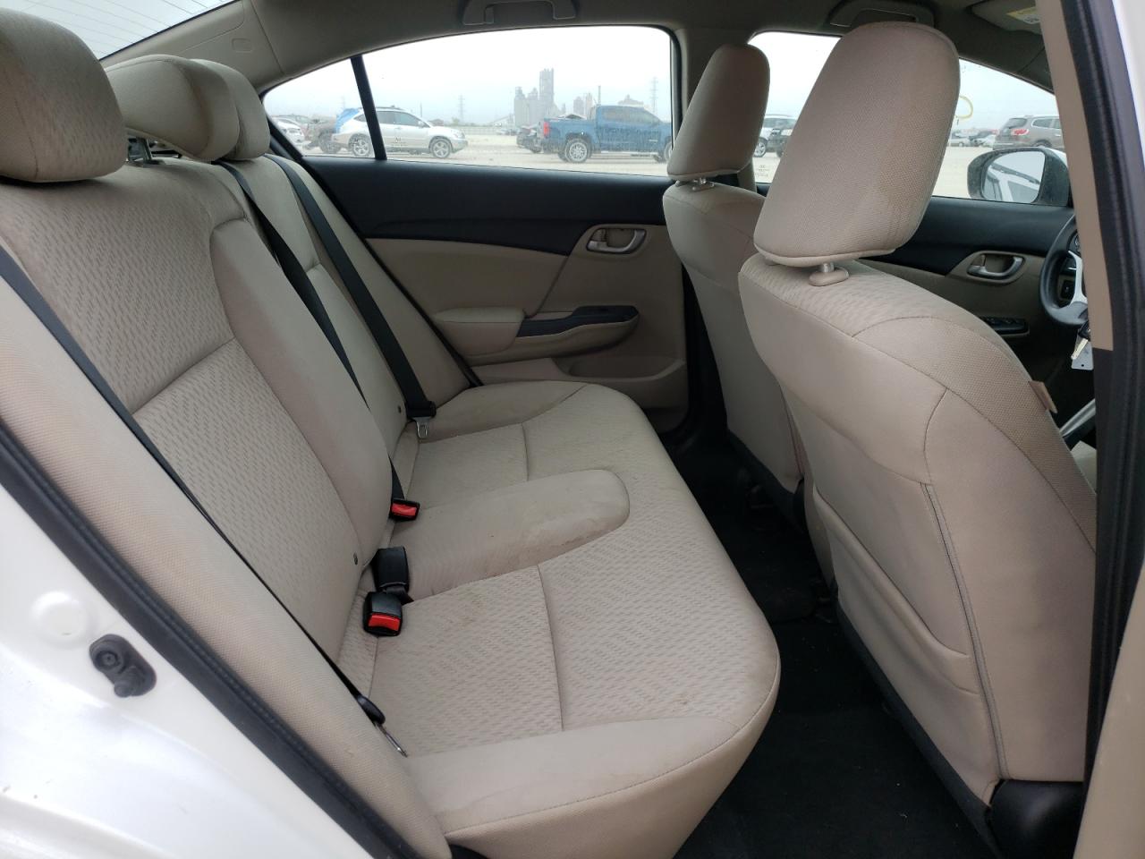 Photo 6 from auction – 2014 HONDA CIVIC LX with VIN 19XFB2E5XEE028407