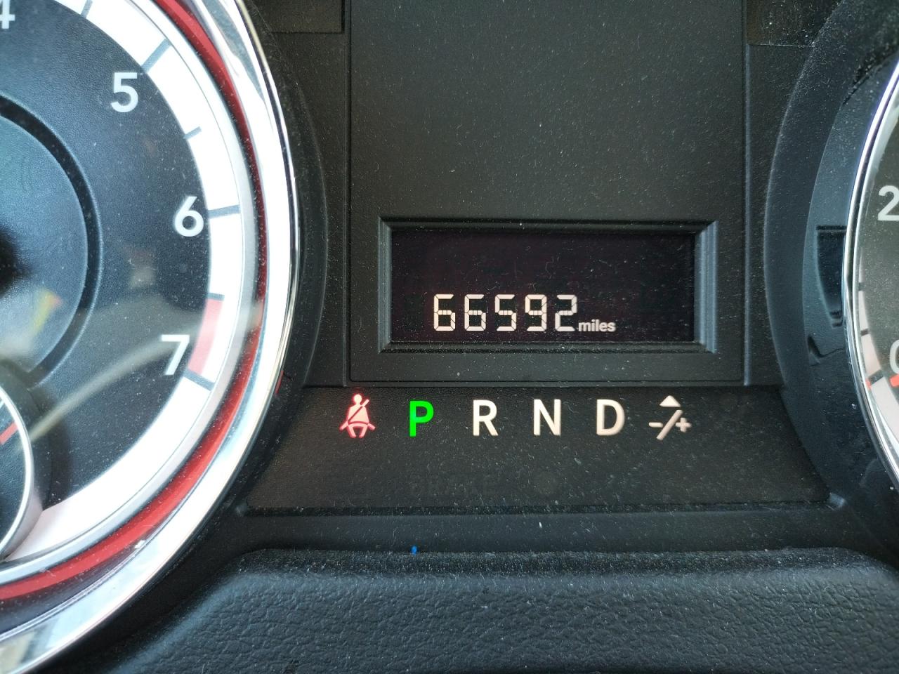 Photo 8 from auction – 2015 DODGE GRAND CARA with VIN 2C4RDGBG4FR648633